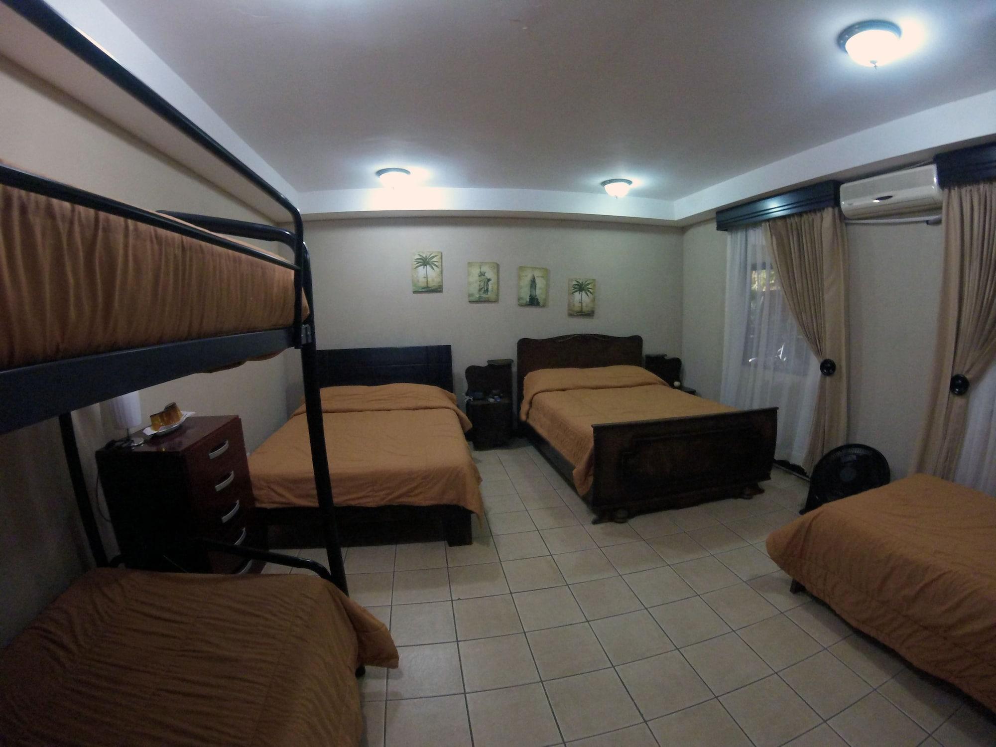 Hotel Santa Maria Inn San Juan Abajo Exteriör bild