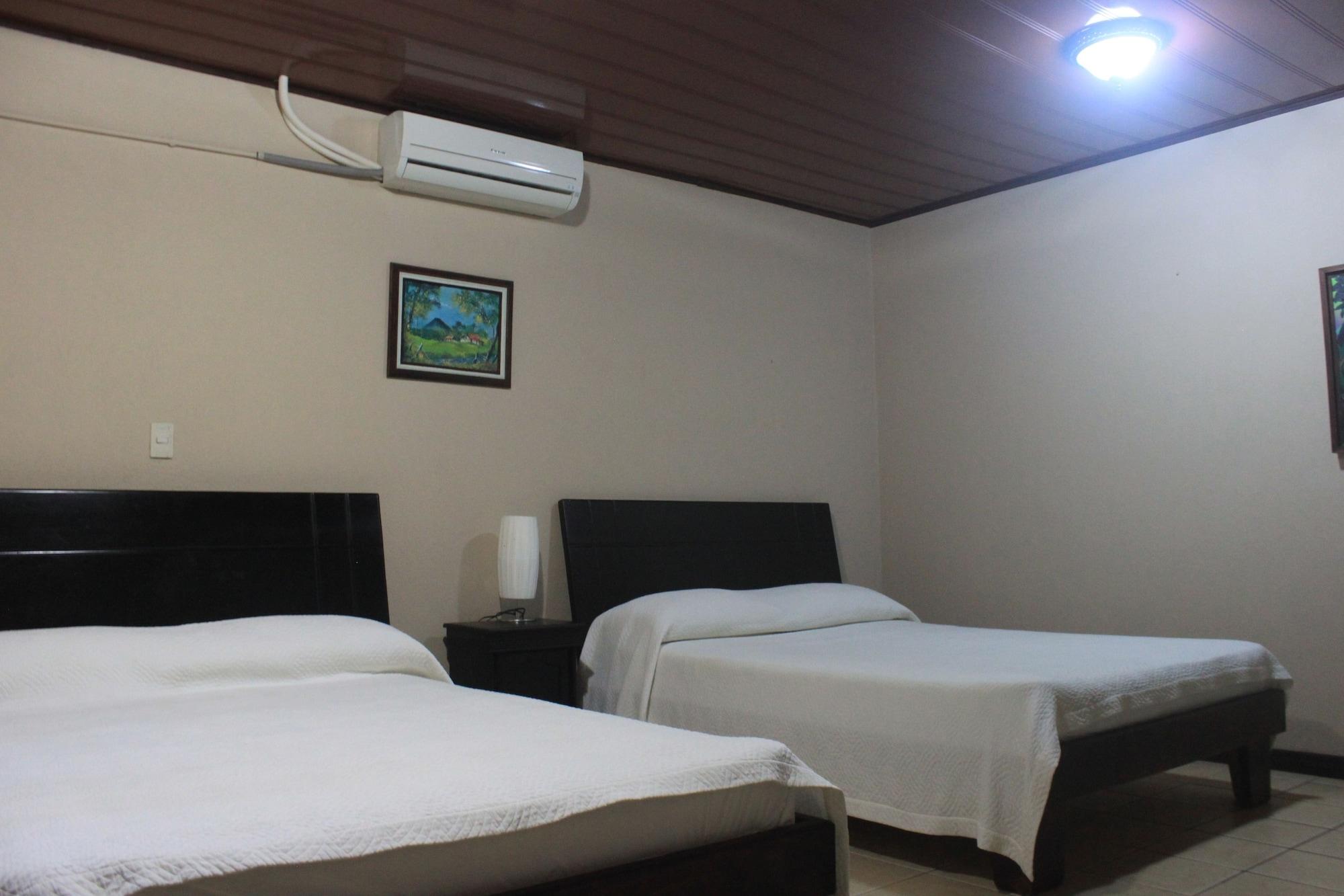 Hotel Santa Maria Inn San Juan Abajo Exteriör bild